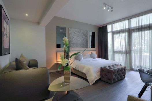 Chez Maman Hotel & Restaurant
