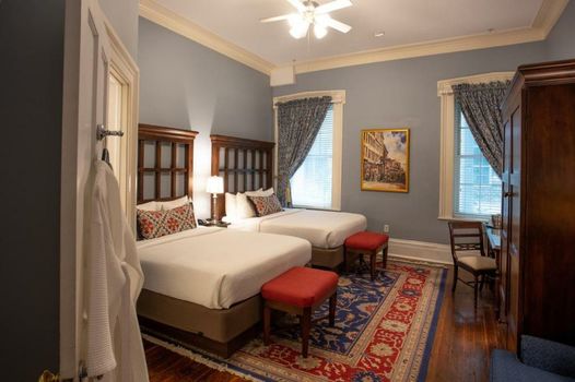 The Marshall House, Historic Inns of Savannah Collection