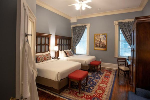 The Marshall House, Historic Inns of Savannah Collection