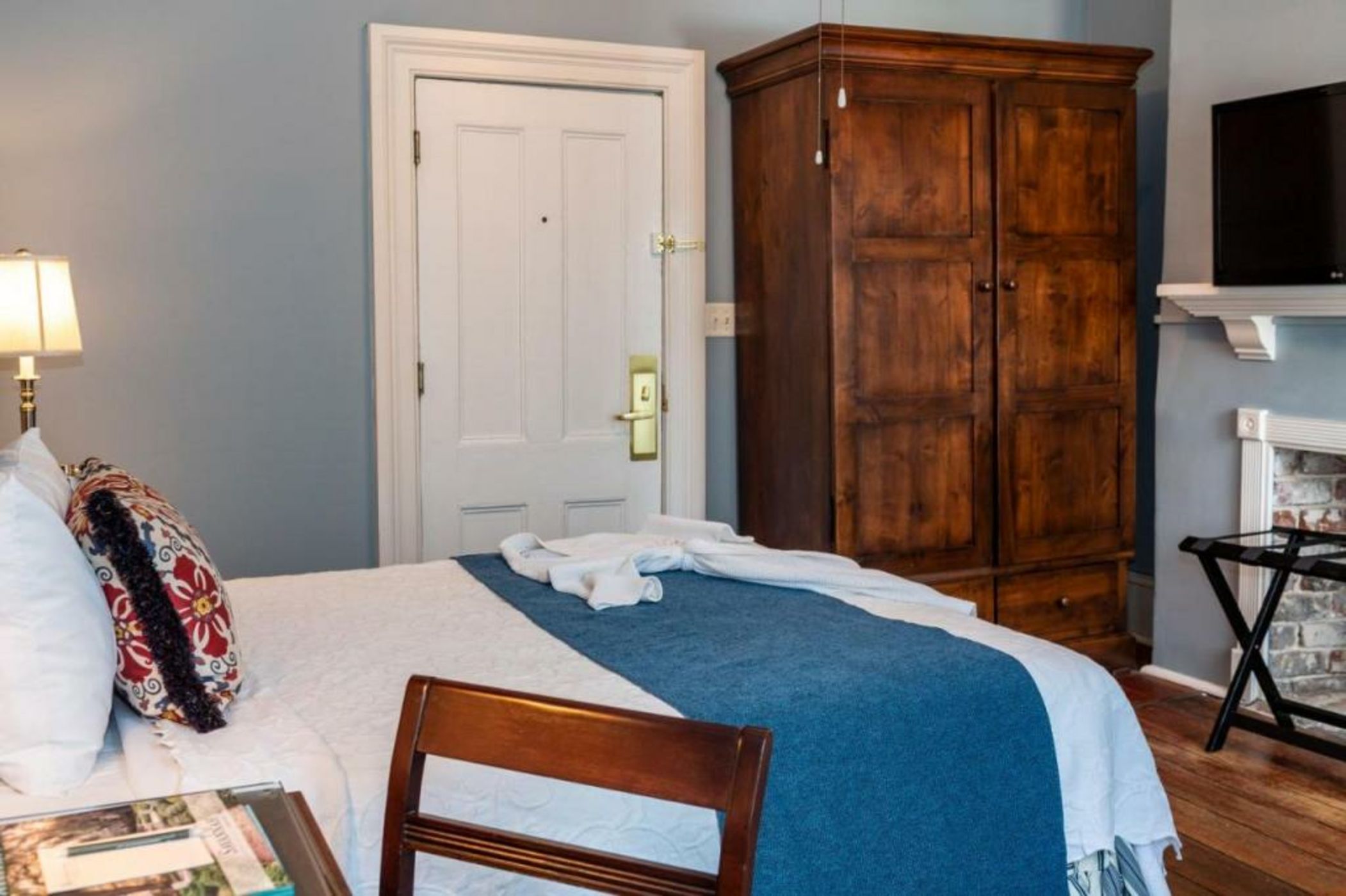 The Marshall House, Historic Inns of Savannah Collection