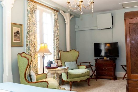 Eliza Thompson House, Historic Inns of Savannah Collection