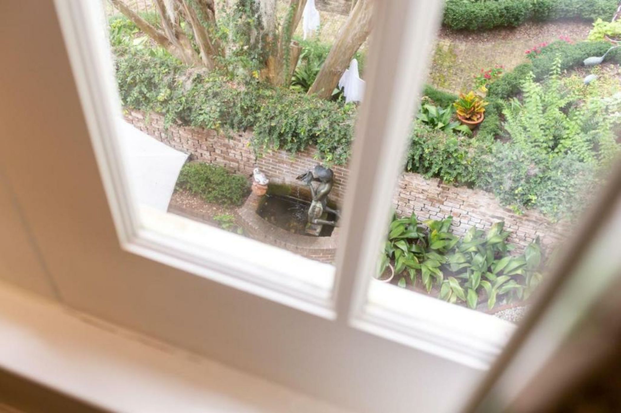 Eliza Thompson House, Historic Inns of Savannah Collection