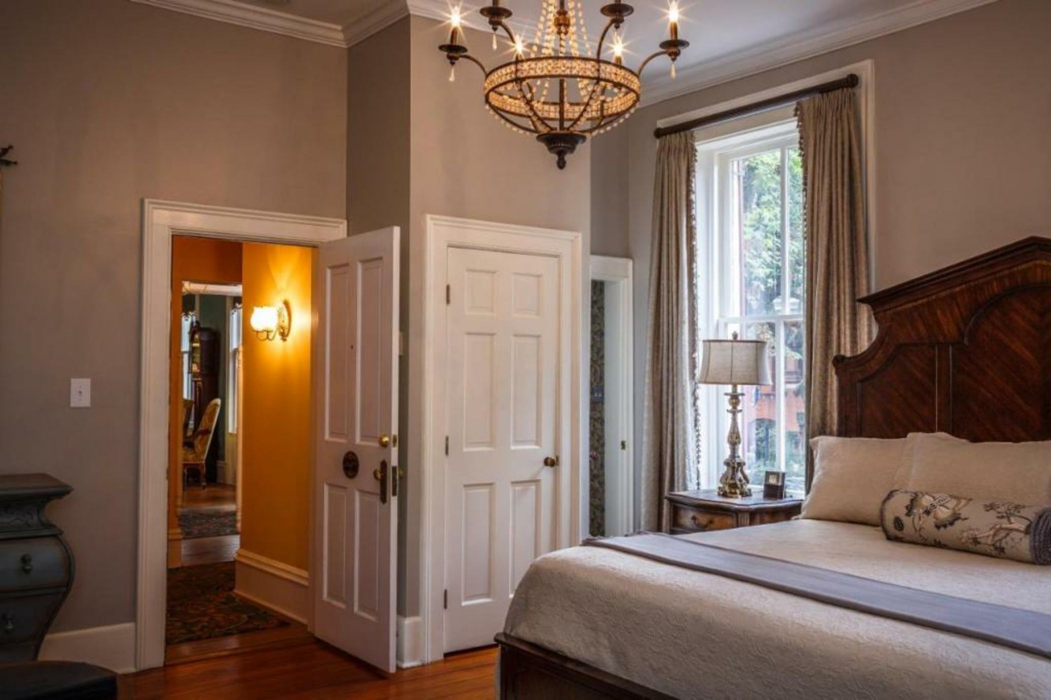 Eliza Thompson House, Historic Inns of Savannah Collection