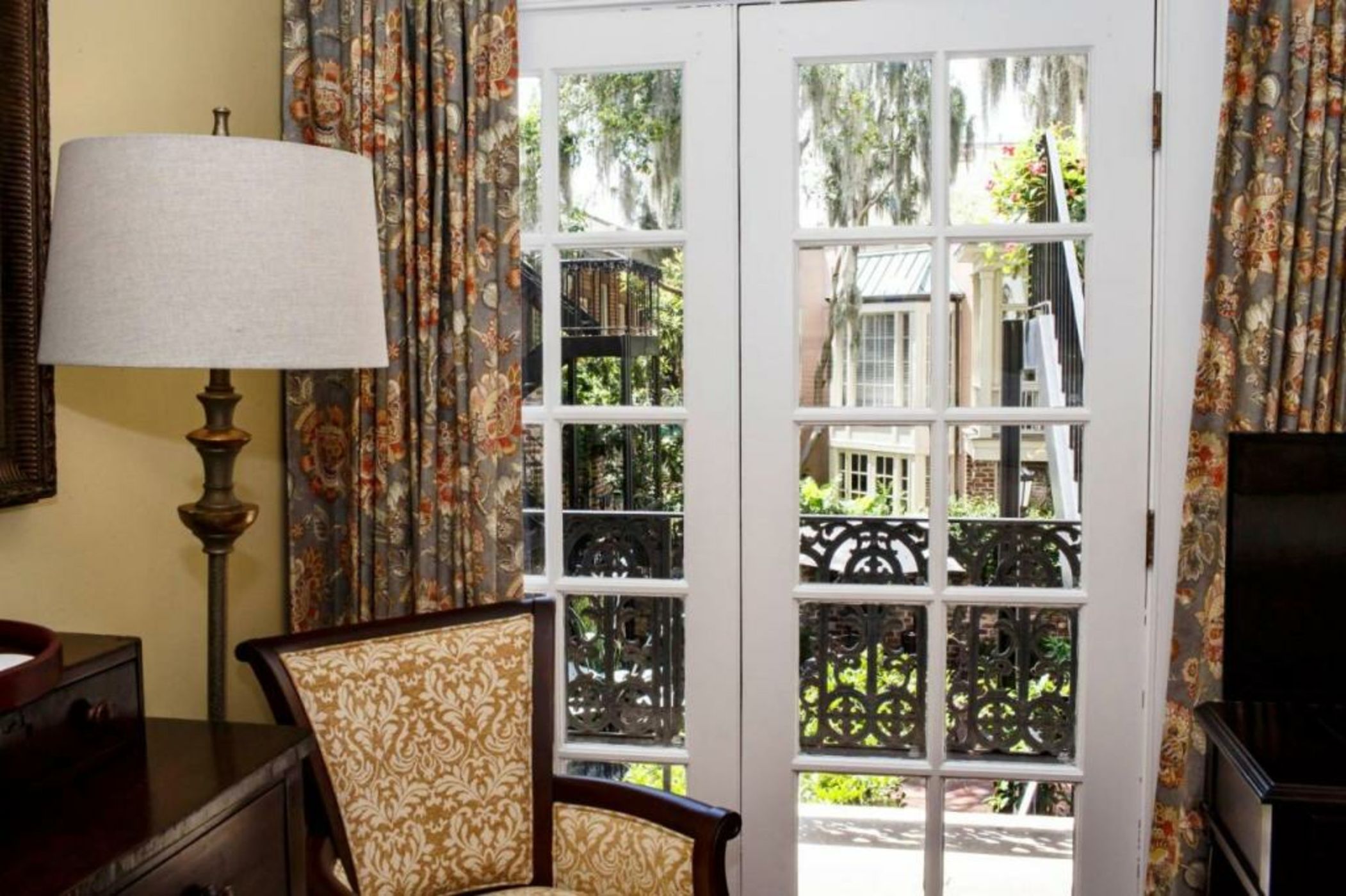 Eliza Thompson House, Historic Inns of Savannah Collection