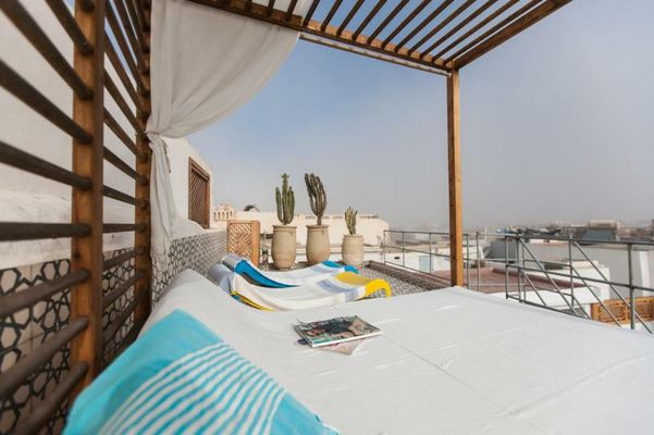 Riad Emotion