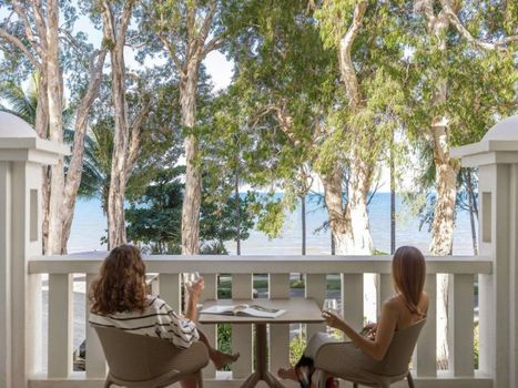 Peppers Beach Club & Spa