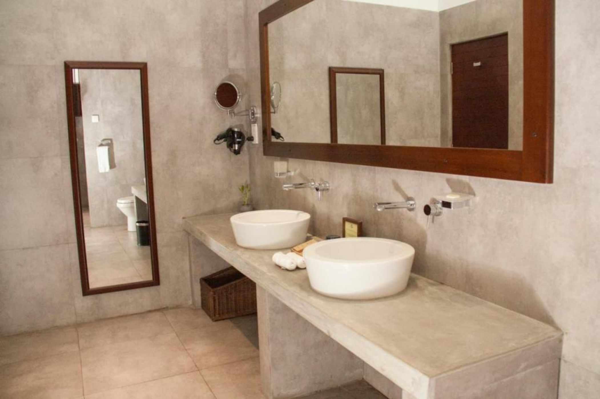 Colombo Court Hotel & Spa