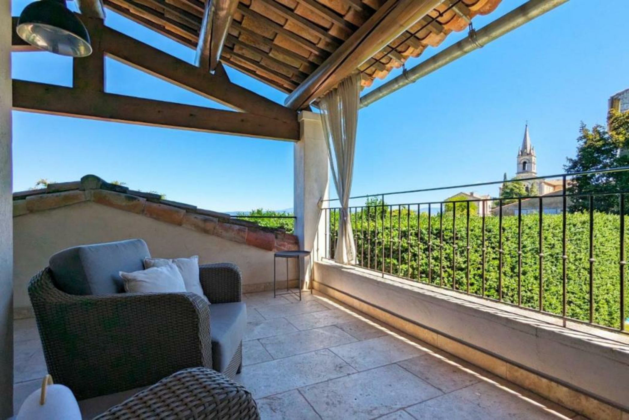Le Clos Du Buis