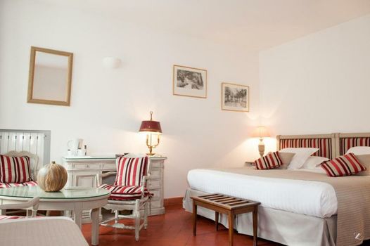 Le Clos Du Buis