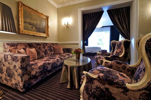 Hotel Manos Premier