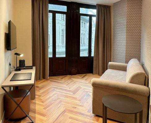 Caruso Place Luxury Rooms & Suites