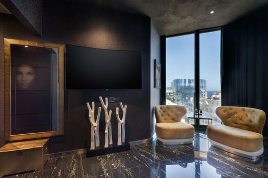 Hugo's Boutique Hotel - Adults Only