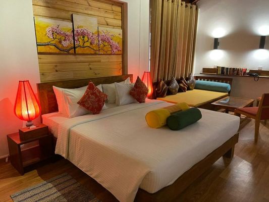 Rockside Cabanas Hotel