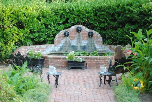 Monmouth Historic Inn