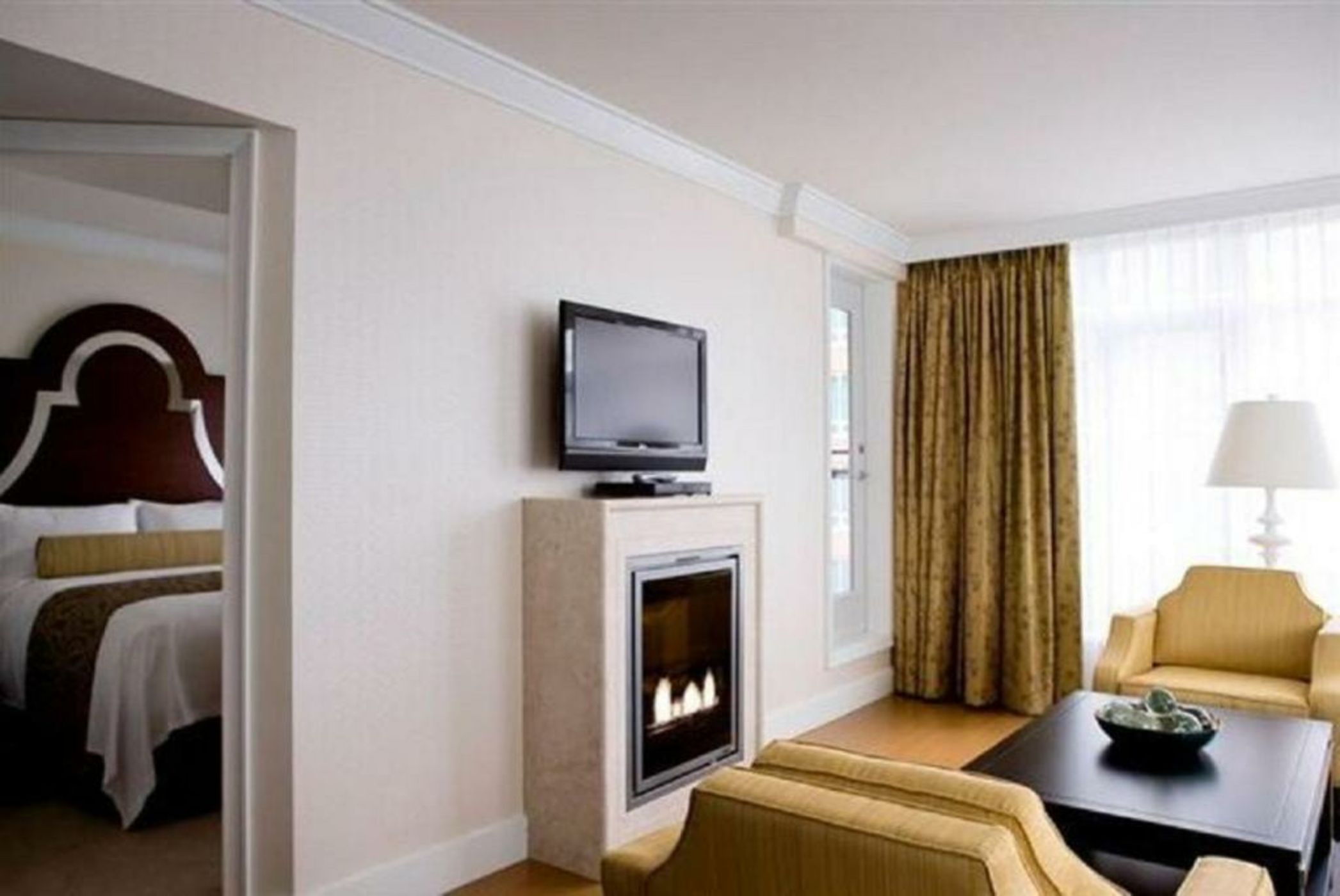 L'Hermitage Hotel