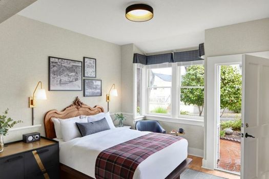Gosby House Inn, A Four Sisters Inn