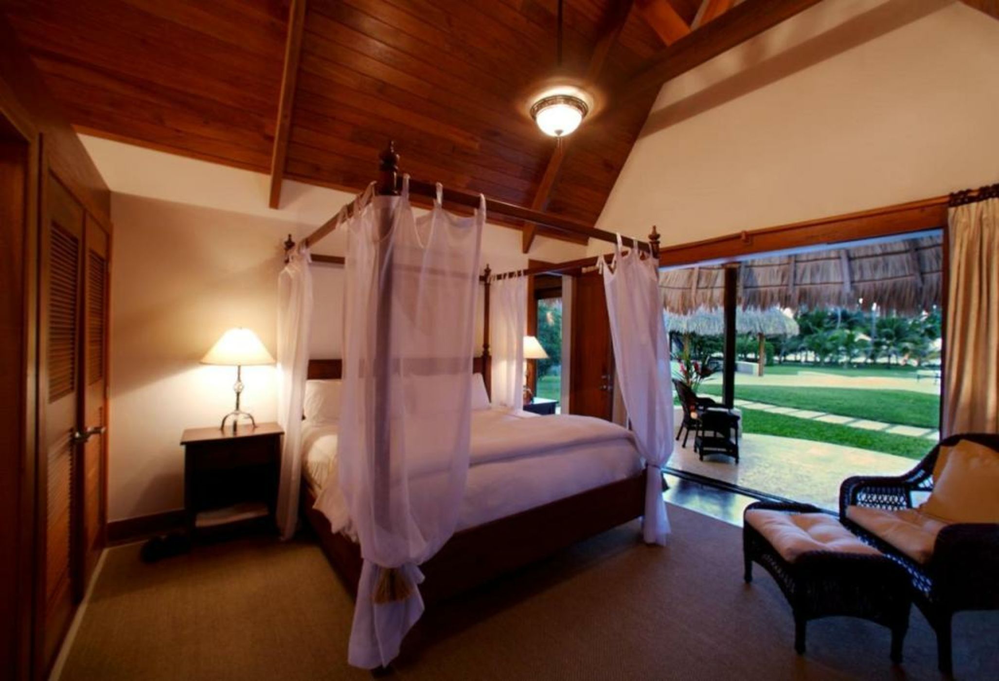 Victoria House Resort & Spa