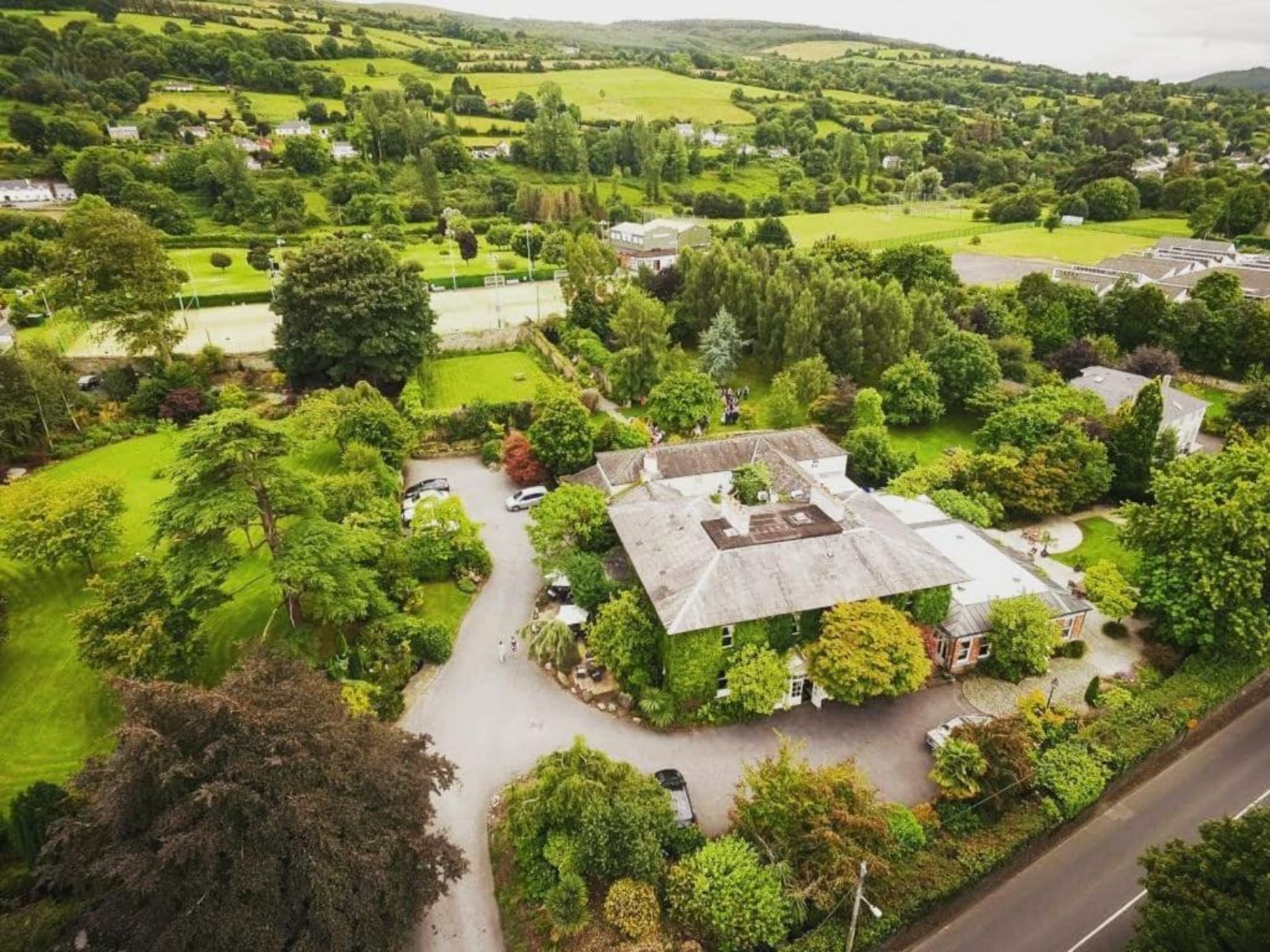 Raheen House Hotel