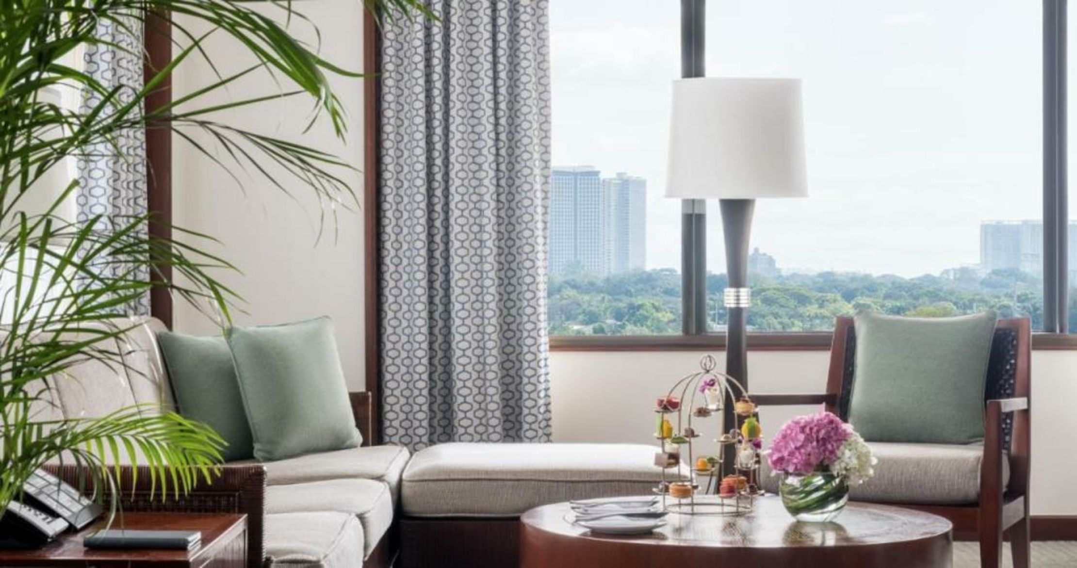 The Peninsula Manila