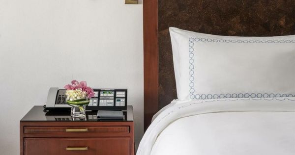 The Peninsula Manila