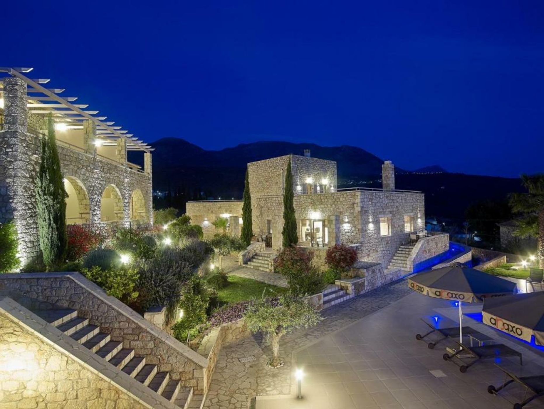 Anaxo Resort