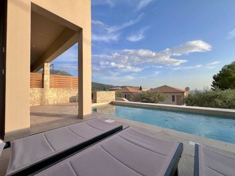 Anaxo Resort
