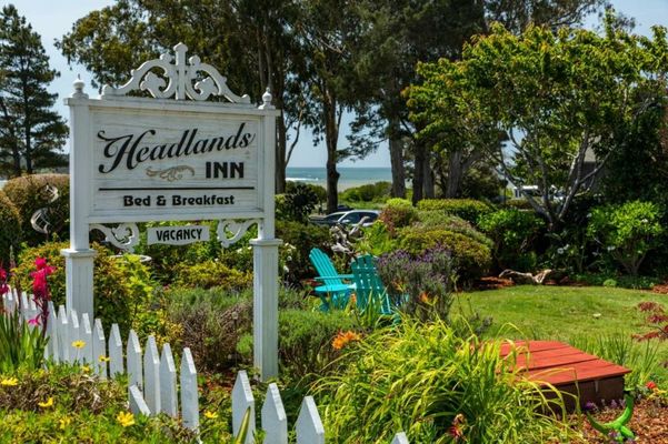 Headlands Inn Bed and Breakfast