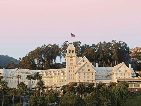 Claremont Resort & Club