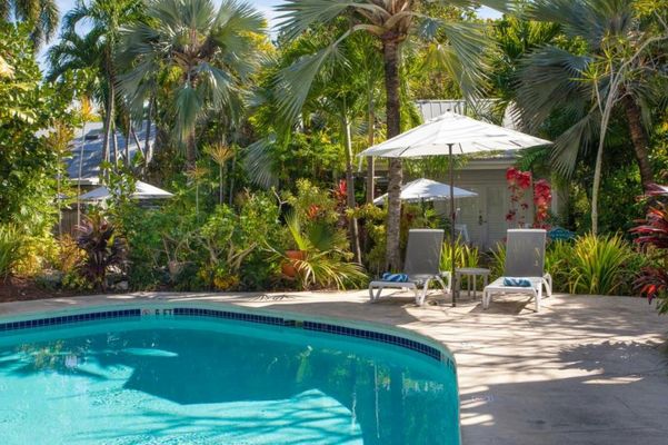 Paradise Inn - Adult Exclusive