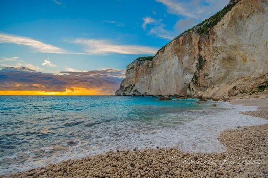 Paxos Fairytales Lovenest 1