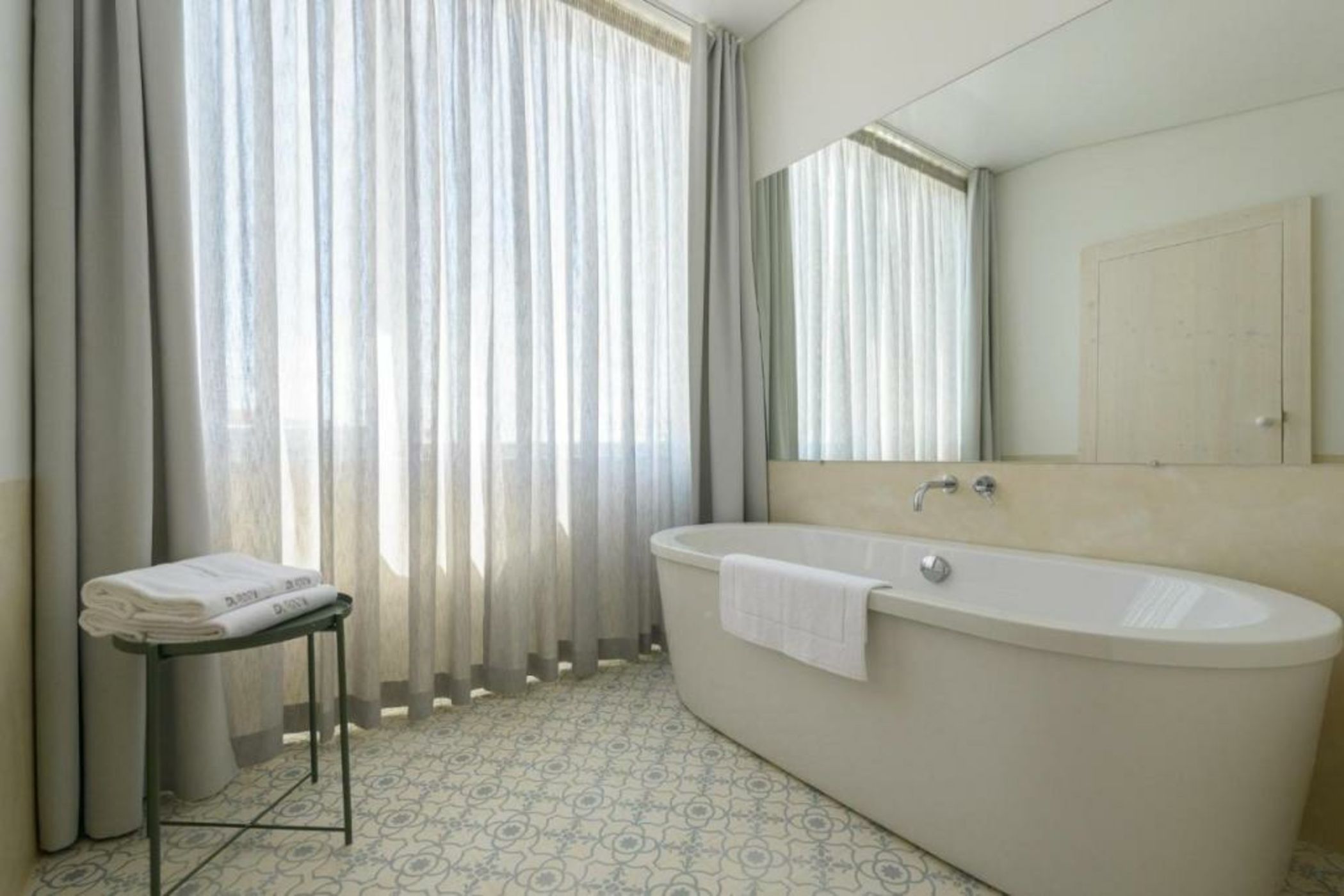 Dona Graca Lisbon Apartments