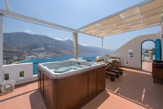 Aegialis Hotel & Spa