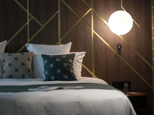 Aigle Noir Hotel Fontainebleau - MGallery Collection