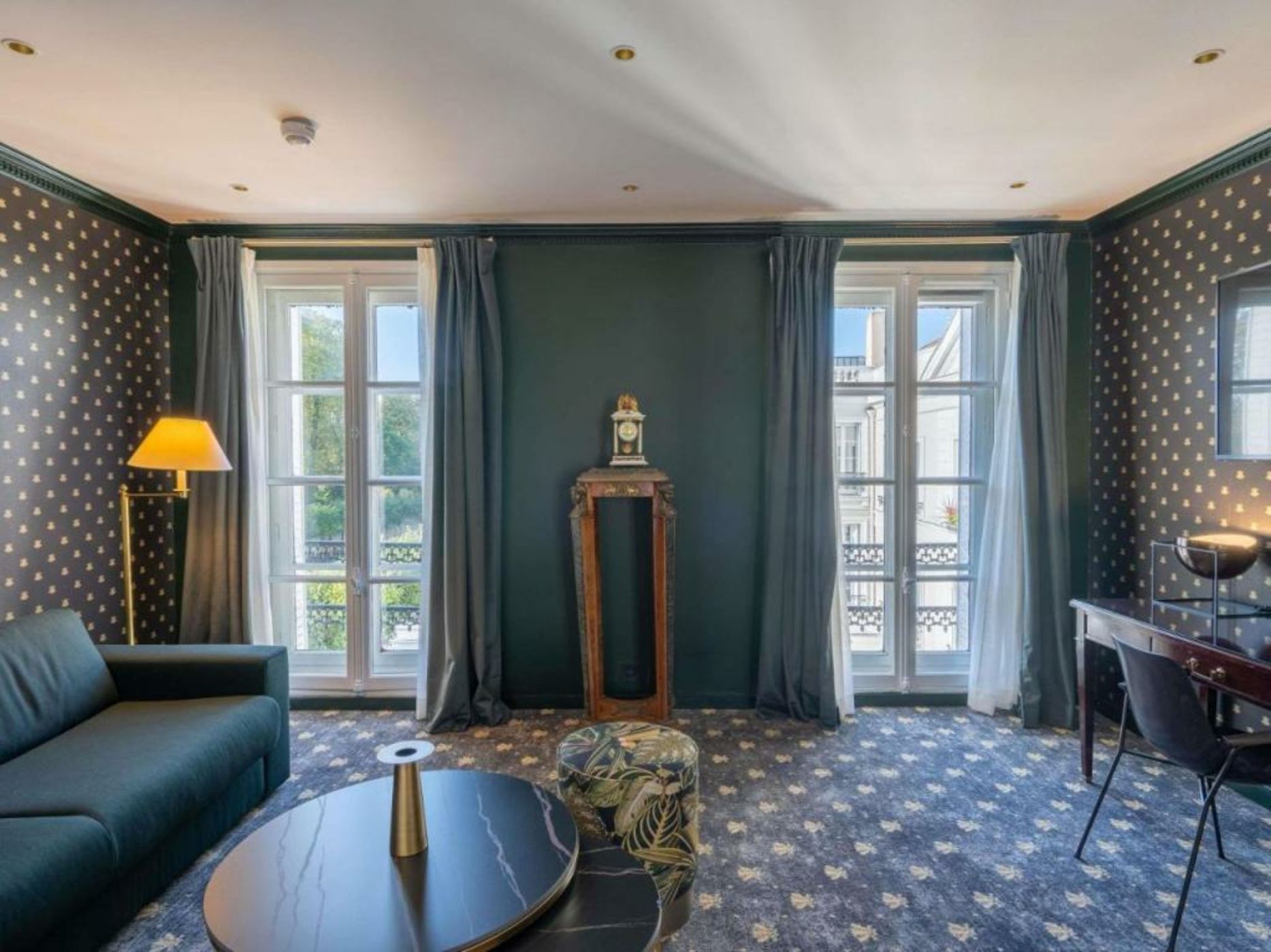 Aigle Noir Hotel Fontainebleau - MGallery Collection