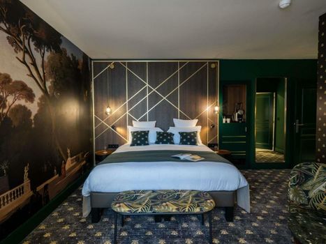 Aigle Noir Hotel Fontainebleau - MGallery Collection