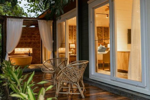 LaRiSa Resort & Spa, Ashwem