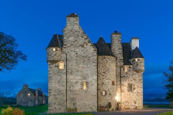 Barcaldine Castle