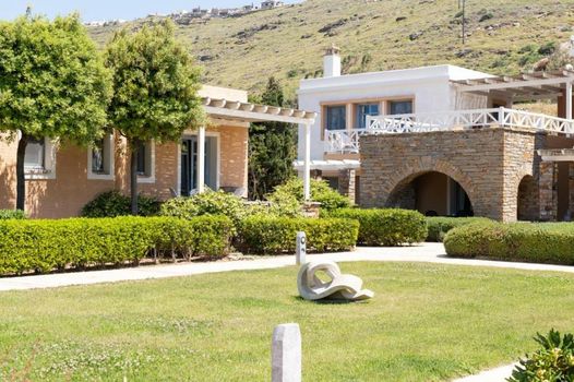 Porto Kea Suites by Sandglass