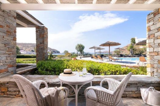 Porto Kea Suites by Sandglass