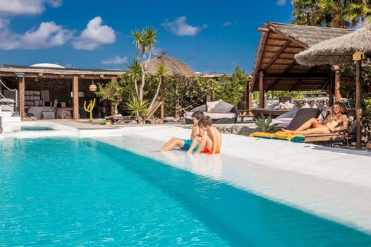 Finca De Arrieta Village - Yurts and Stone Cottages - Shared Pool - Walking distance to Arrieta Beach - Off Grid