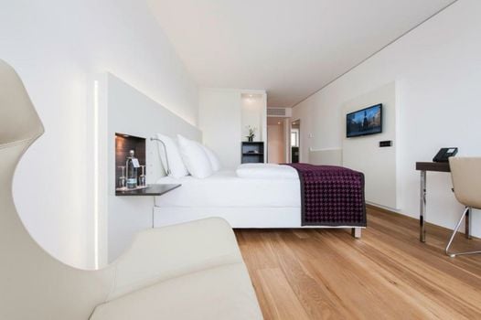 Bergheim 41 Hotel im Alten Hallenbad