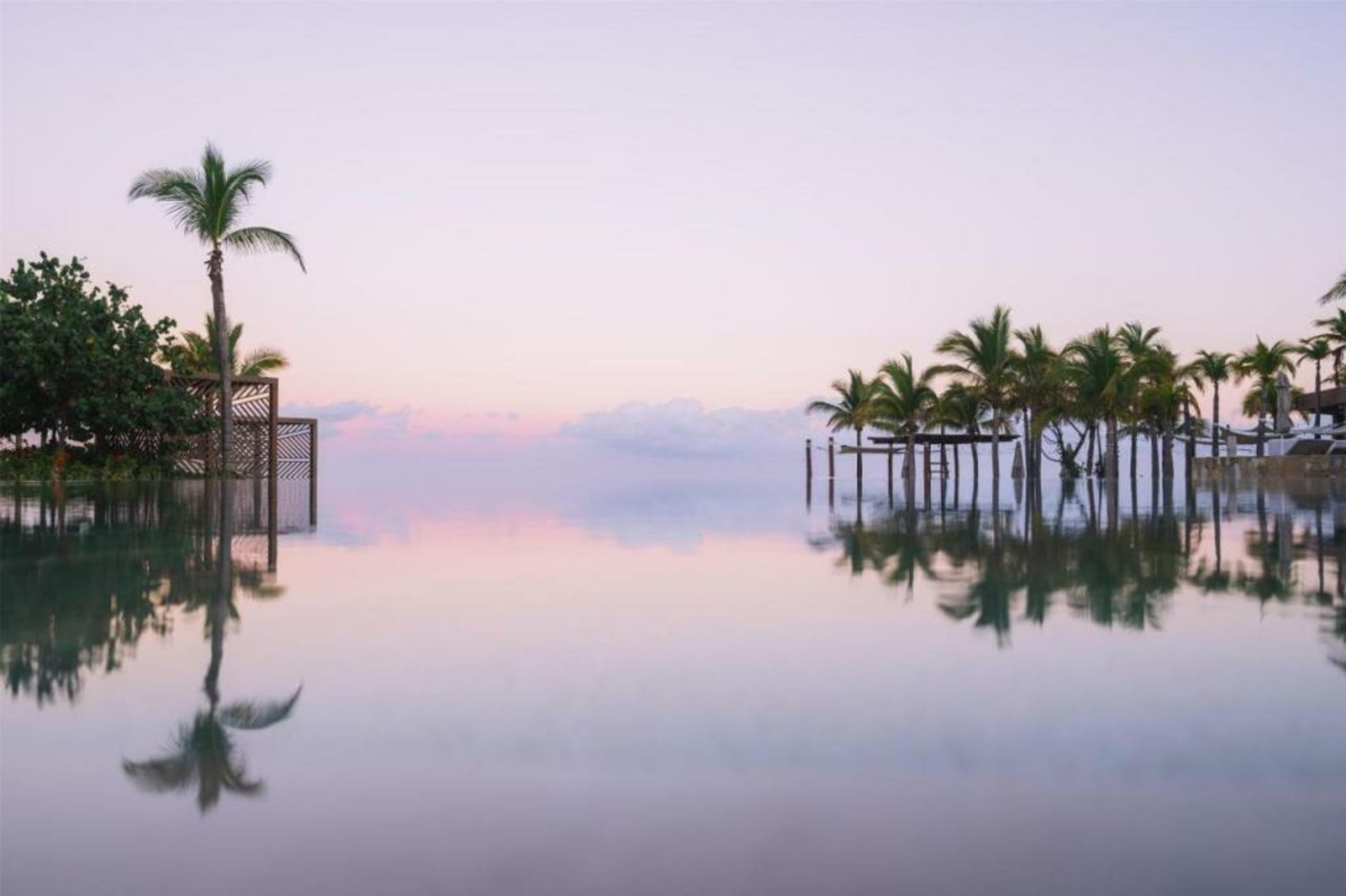 Conrad Punta de Mita