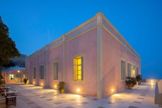 Aria Lito Mansion