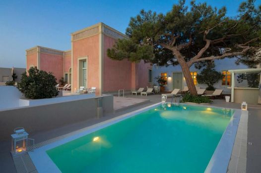 Aria Lito Mansion