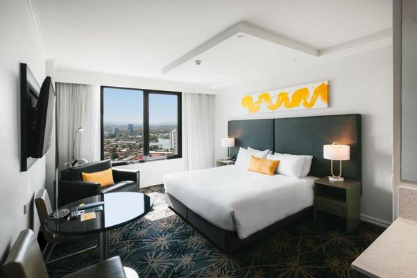 voco Gold Coast by IHG