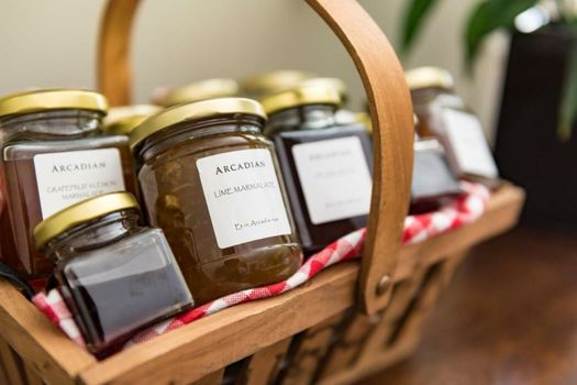 Arcadia Lodge Russell