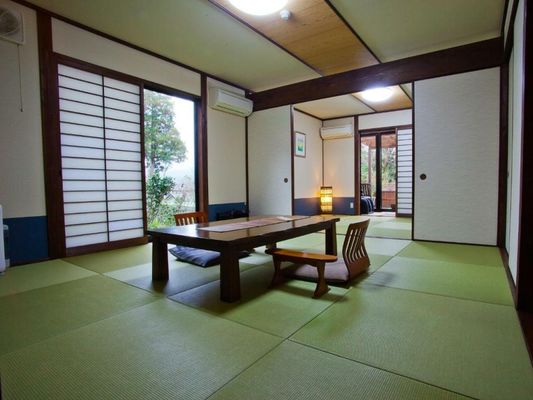 Yufuin-Sanso Waremokou