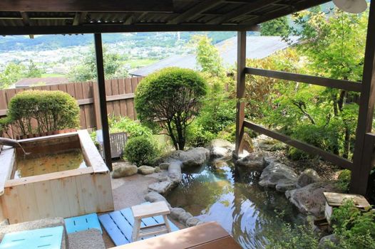 Yufuin-Sanso Waremokou