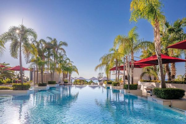 Four Seasons Hotel