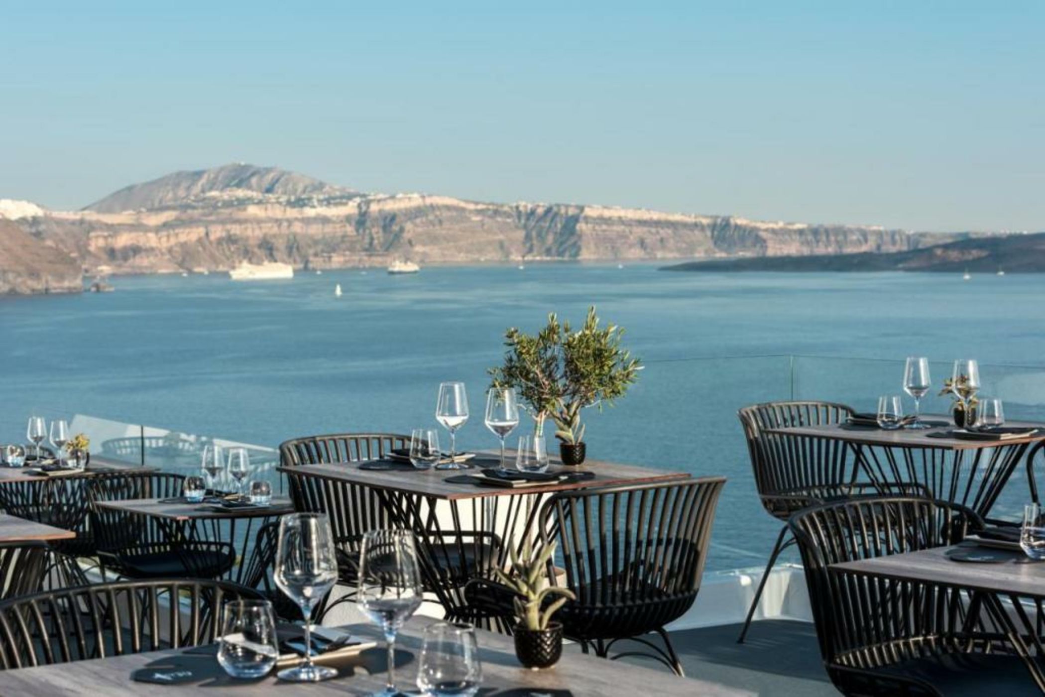 La Perla Villas and Suites - Adults Only